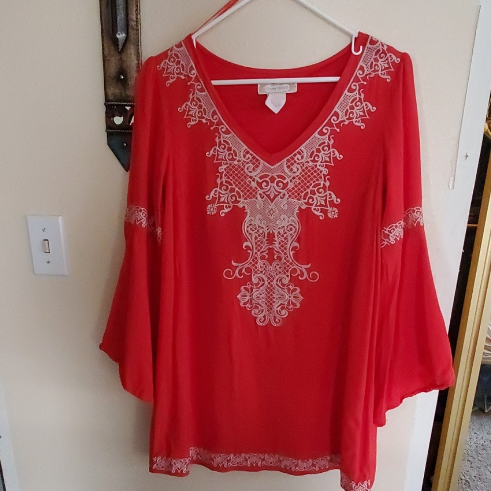 Flying Tomato-Corral embroidery tunic